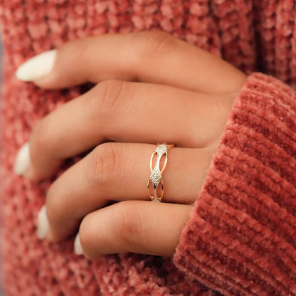 Minimalist Vintage Stackable Engagement Ring